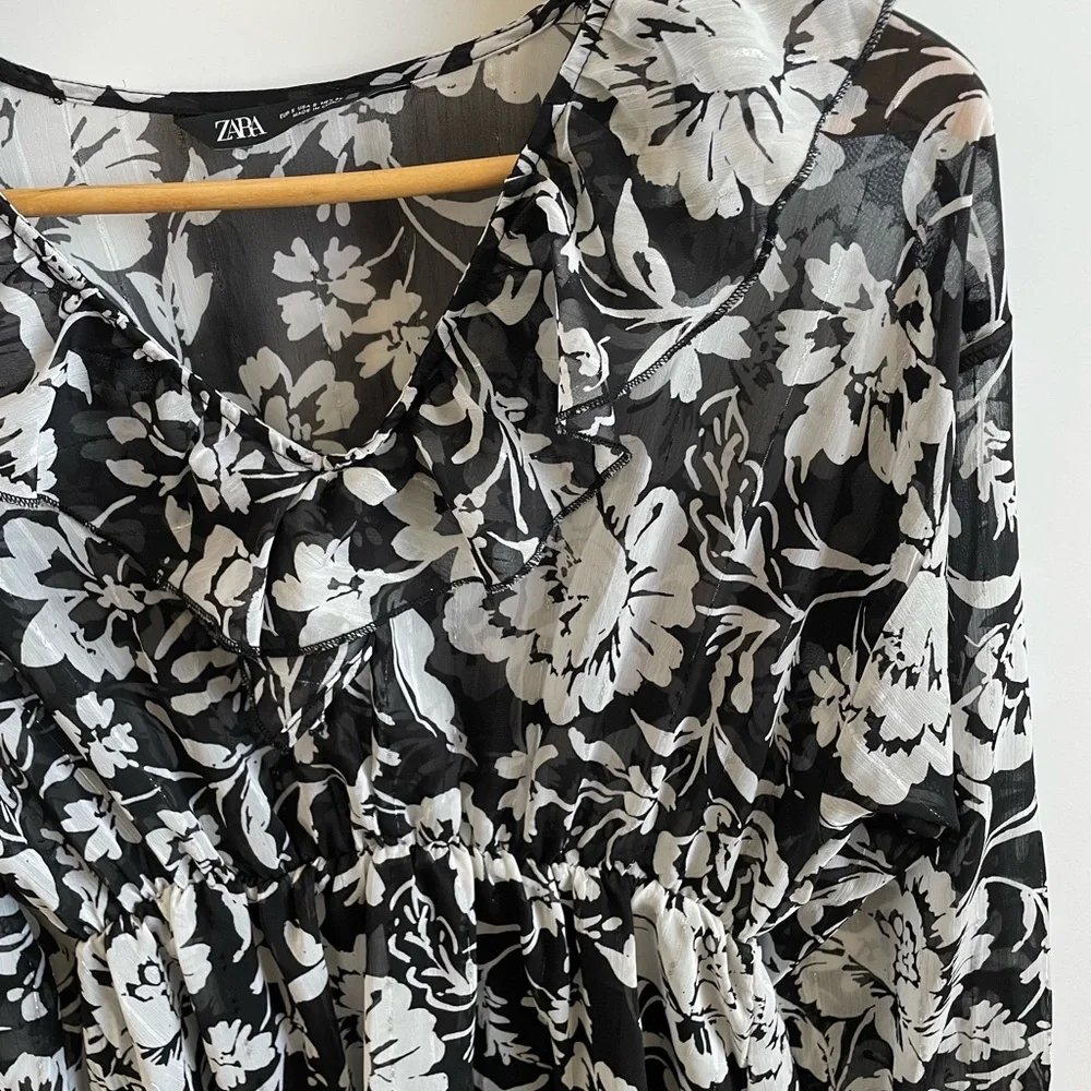 Zara dress - Picture 6 of 9